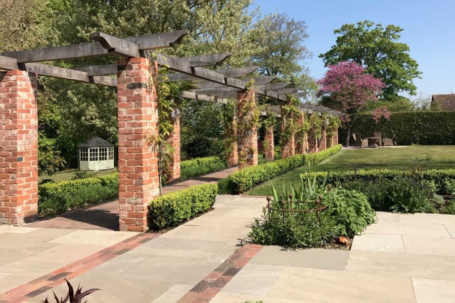 The Timeless Charm of Reclaimed Clay Paving Bricks The Timeless Charm of Reclaimed Clay Paving Bricks