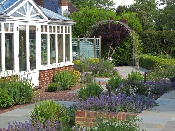 Cherry Mills Garden Design, www.cmgardendesign.com
