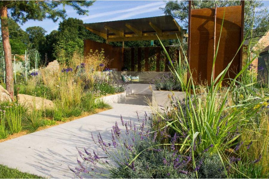 RHS Tatton Park ‘Chaos to Coastline’ award-winning garden, designed and build by Elliott Hood & Ben Poulter using Faro porcelain.