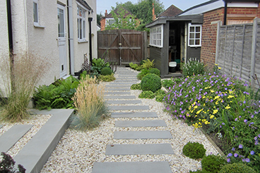 25mm Flamed Grey Sandstone Paving