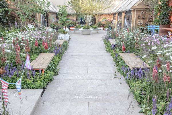 Award-winning Porcelain Patio Ideas at RHS Shows