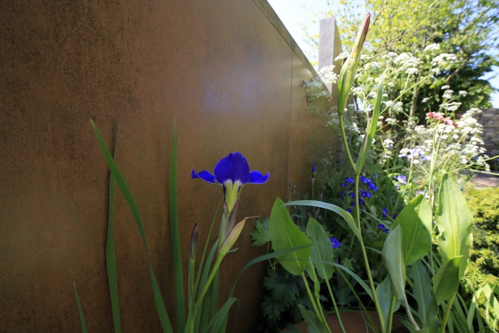 The Silent Pool Gin Garden by David Neale London Stone