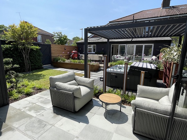 Metal Pergola V Gazebo | Pros And Cons | London Stone