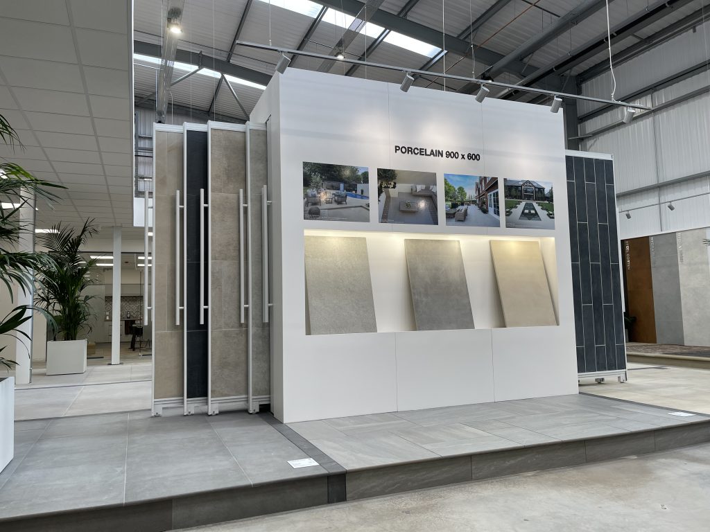 The London Stone Birmingham Showroom displays our popular range of 900 x 600mm porcelain paving 