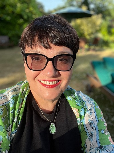 Headshot of Agata Henderson, garden designer.