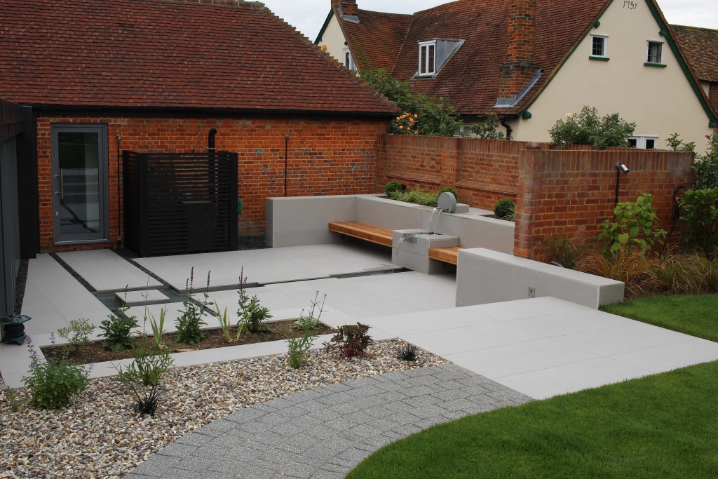 Porcelain Paving Slabs Make A Habit(At) Of Great Landscaping